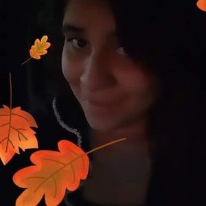 Meet your Posher, Raquel